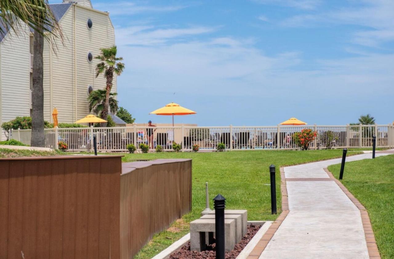 Ocean Breeze Retreat 2Bed 2Bath, Heated Pool! Lägenhet South Padre Island Exteriör bild